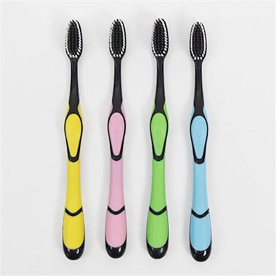 वयस्क के लिए बांस चारकोल के साथ ब्लैक टूथब्रश